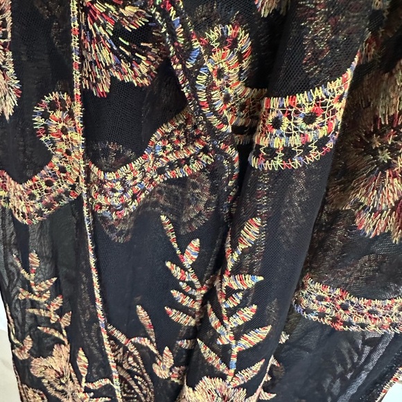 Black Embellished Maxi Skirt with Slit for Night Out - Picture 4 of 10